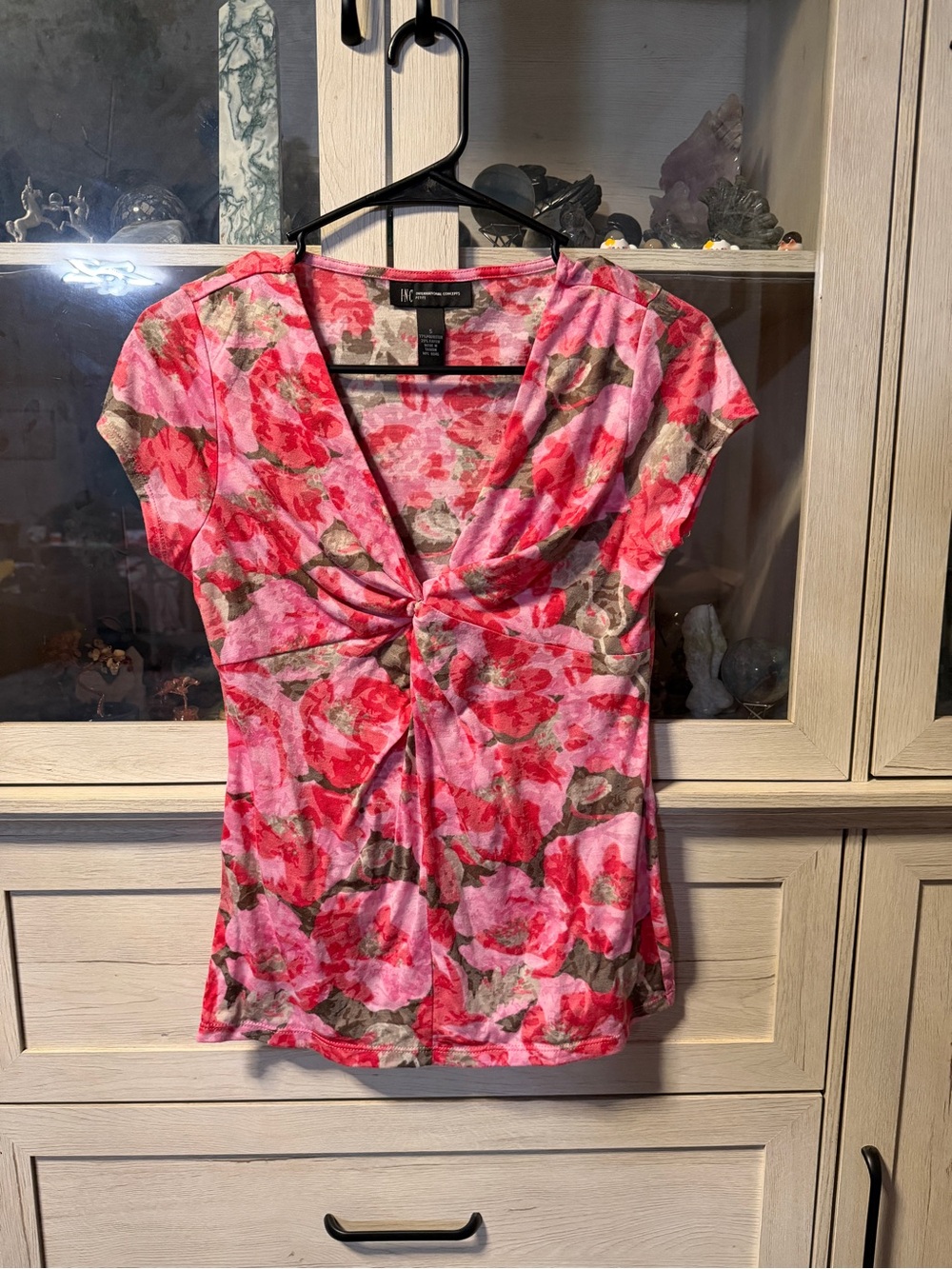 INC International Concepts Pink Floral Twist-Front Cap Sleeve Top